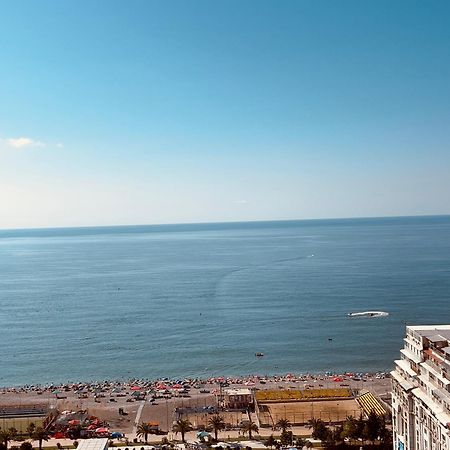 Apartment By The Sea Batumi Exterior foto